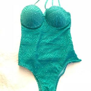 One piece bathing suit